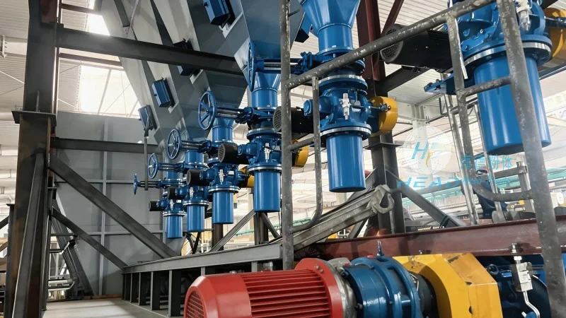 Progetto di trasporto pneumatico per i polveri farmaceutiche Ortigas delle Filippine contro le contaminazioni incrociate Progetto di trasporto pneumatico per i polveri farmaceutiche Ortigas delle Filippine contro le contaminazioni incrociate
