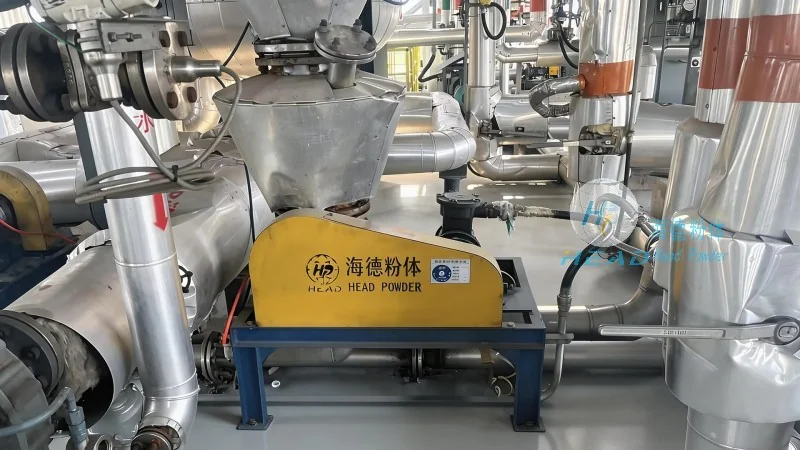 Progetto di trasporto pneumatico con polvere di carbonato di calcio a Battambang